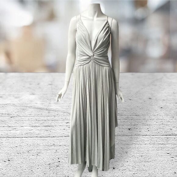 Halston Silver Metallic Spaghetti Strap Pleated Bottom Dress 70’s , Marilyn Monr - Picture 1 of 5